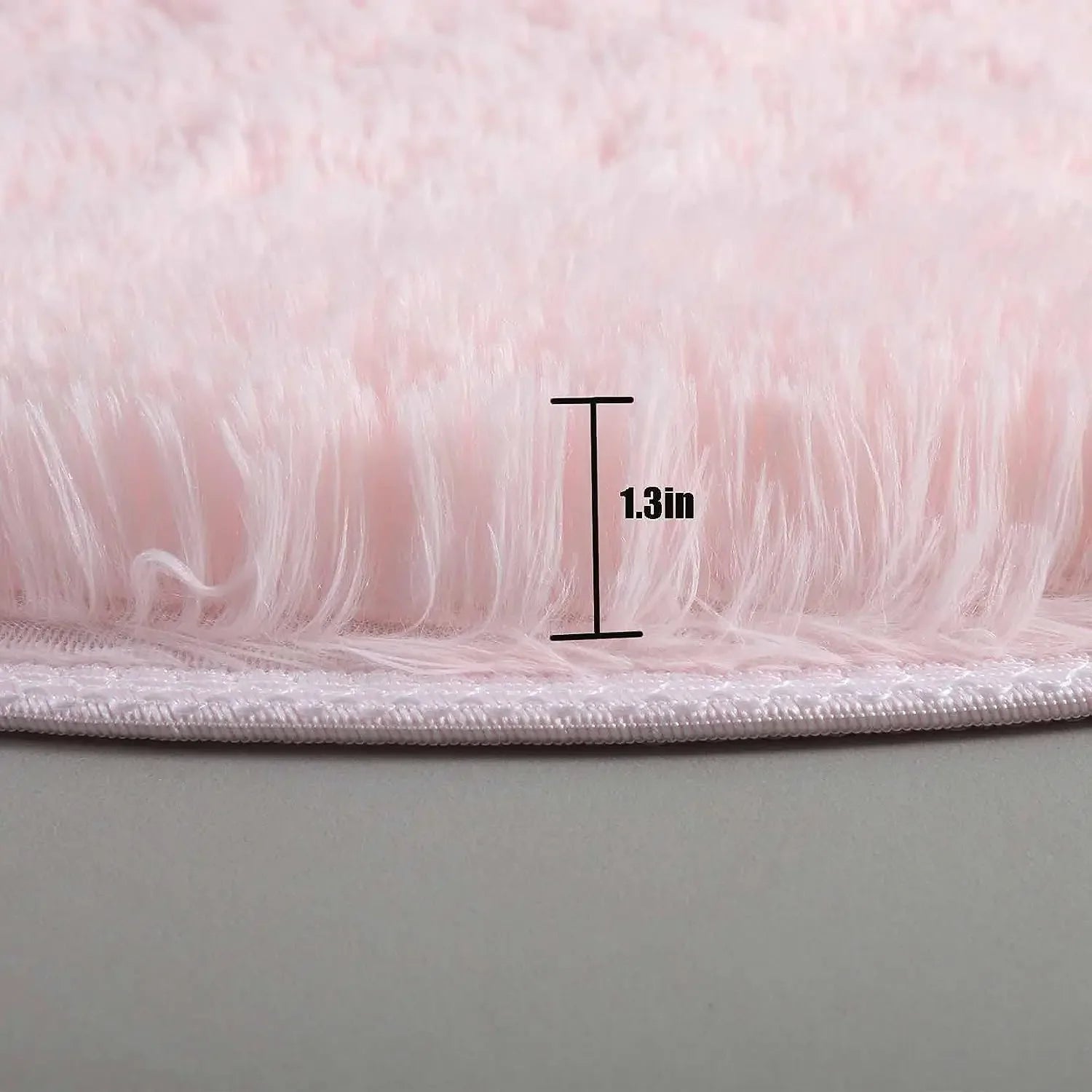 Fluffy Round Plush Rug — Soft, Cozy & Aesthetic