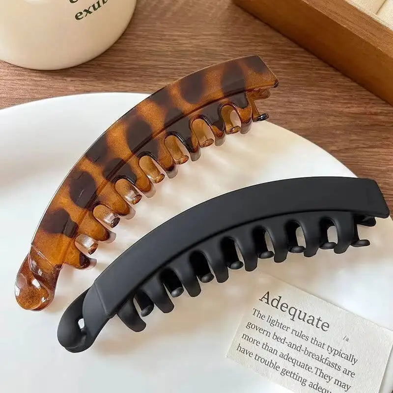Tortoise Shell Hair Clip — Classic, Chic & Timeless